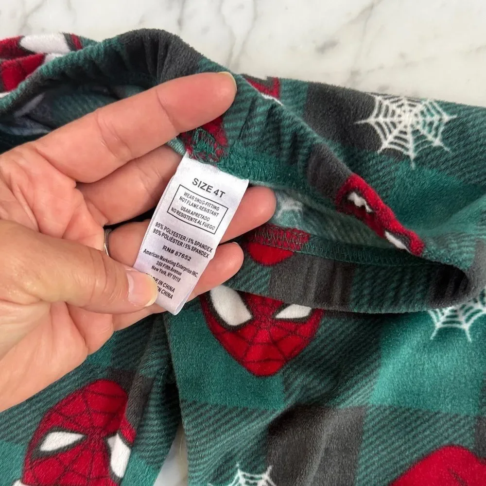 Christmas Spider Man Festive Green Red Kids Pajamas Soft Sz 4T